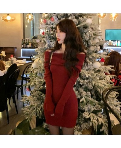 2023 New Fashion Long Sleeve Red Knit Dress Off Shoulder Sexy Slash Neck Slim Pencil Mini Dress Fit Hip Bottoming Sweater Dre...