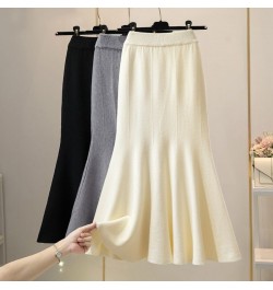 Long knitted skirt in fishtail skirt for women in autumn and winter new high waist slim temperament hip tight skirt is fashio...