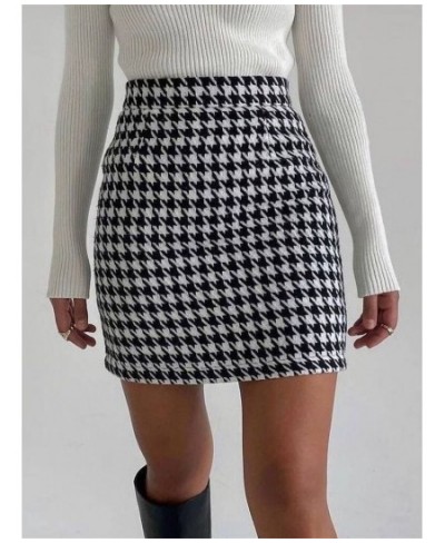 Winter Women's Skirts Woolen High Waist Slim Plaid Short Skirt A-Line Black Houndstooth Mini Skirts for Women Hip Skirts Fema...